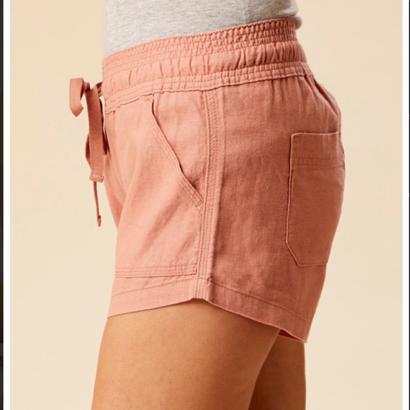 Altar’d State Essential Linen Shorts - Picture 3 of 6